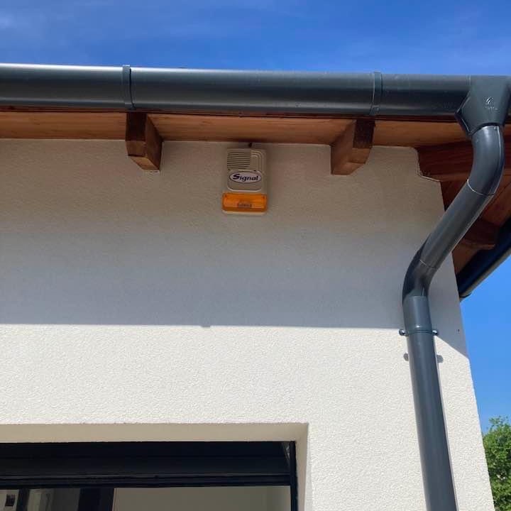 Kültéri riasztó sziréna